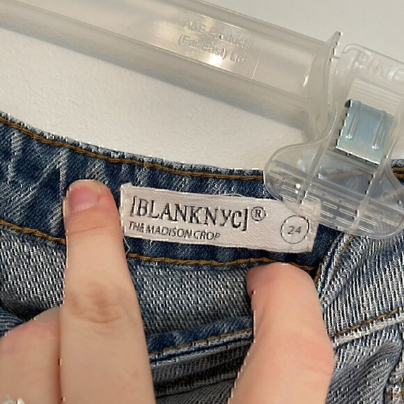 BLANK NYC BLANKNYC Madison High Rise Crop Jeans Light Wash Ripped High Waisted - Picture 6 of 12
